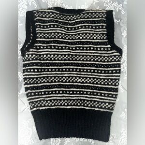 Black and white vintage sweater vest knit